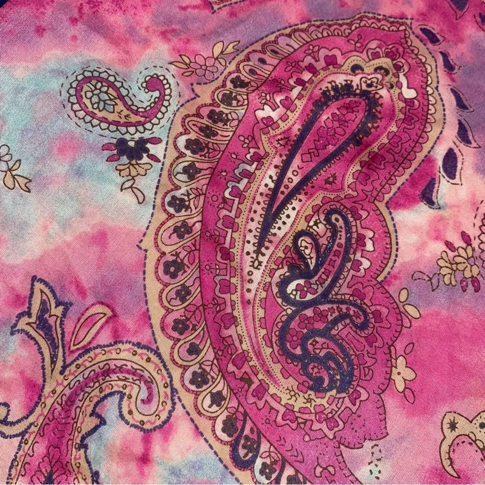 Jones New York Sport Tie Dye Paisley Intricate Print Lightweight Button Up Shirt